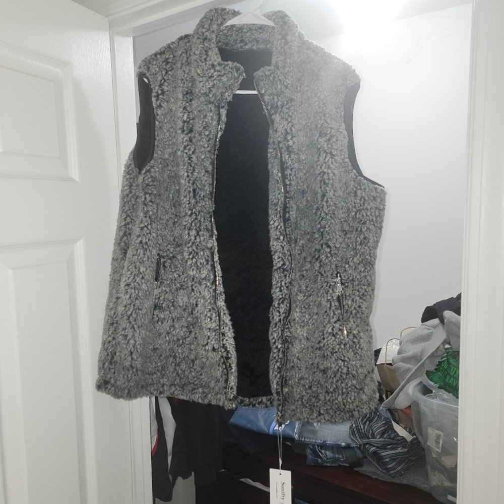 Cute and warm vest